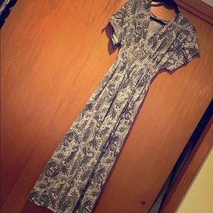 Paisley maxi dress 4/$15